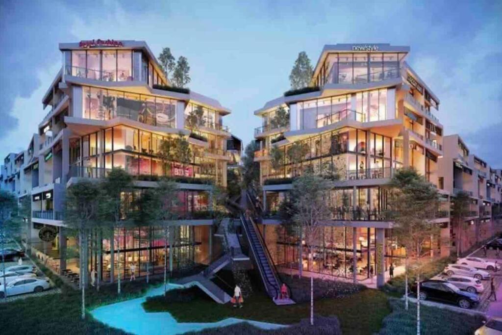 Luxury Stay-Tamarind Suite Cyber Сайберджая Экстерьер фото